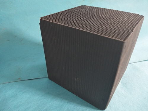 ��C����̿